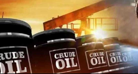 පෙට්‍රල් හා ඩීසල් රැගත් නෞකා 4 ක් මේ මාසයේදී මෙරටට